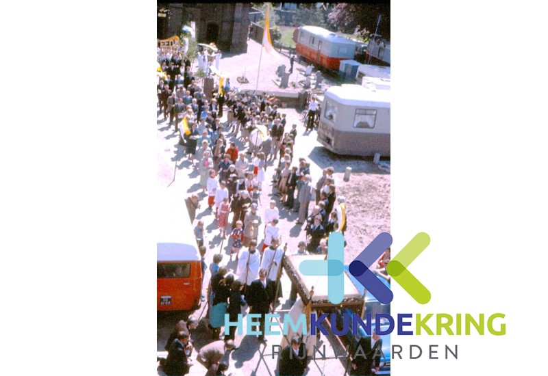 Processie 1977 1 (5)